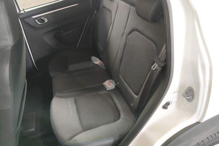 Used Venucia e30 2020 Elite Version Left Rear Seat