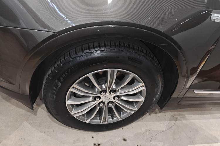 Used Cadillac XT5 2018 25T Luxury Model
