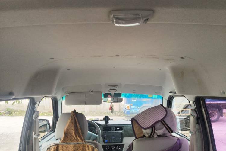 Used Jinbei New Hiace X30L 2021 1.5L Wealth Edition Bus Non-Air-Conditioned China VI Standard SWC15M Headliner