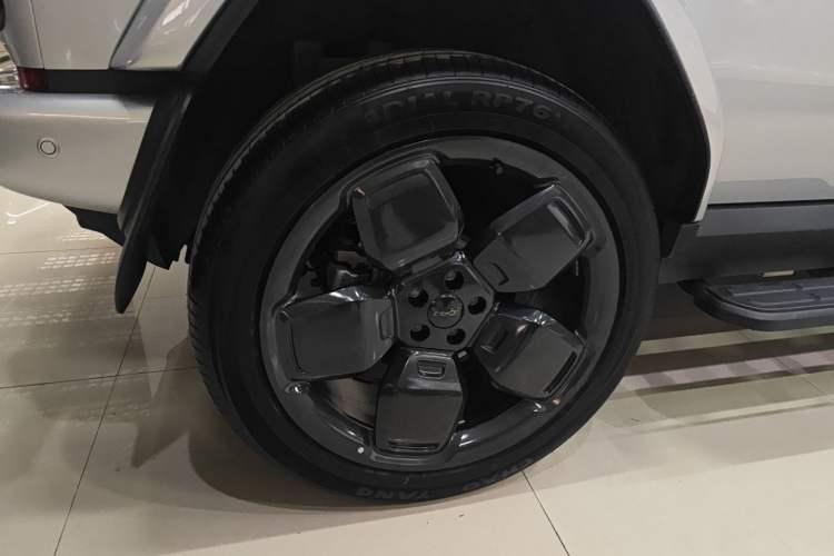 Used iCAR V23 2025 501 Four-Wheel Drive Intelligent Driving Version
