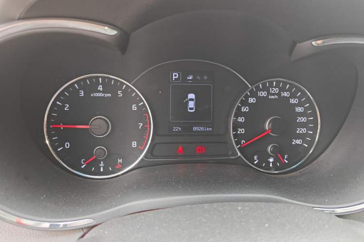 Used Kia K3 2016 1.6L Automatic GL Odometer Close Up
