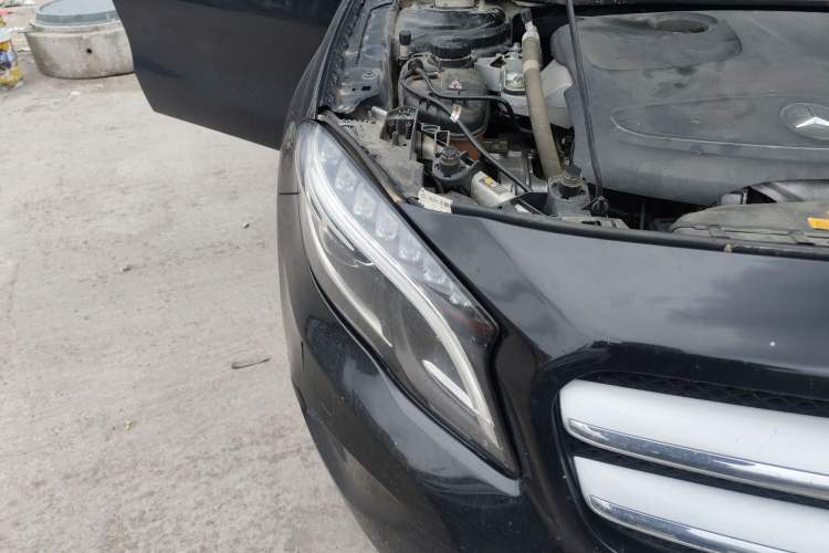 Used Mercedes-Benz GLA 2015 GLA 220 4MATIC Fashion Model