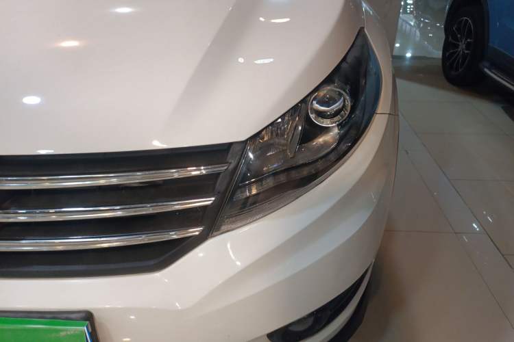 Used Dongfeng Fengon 580 2017 1.5T CVT Luxury Model
