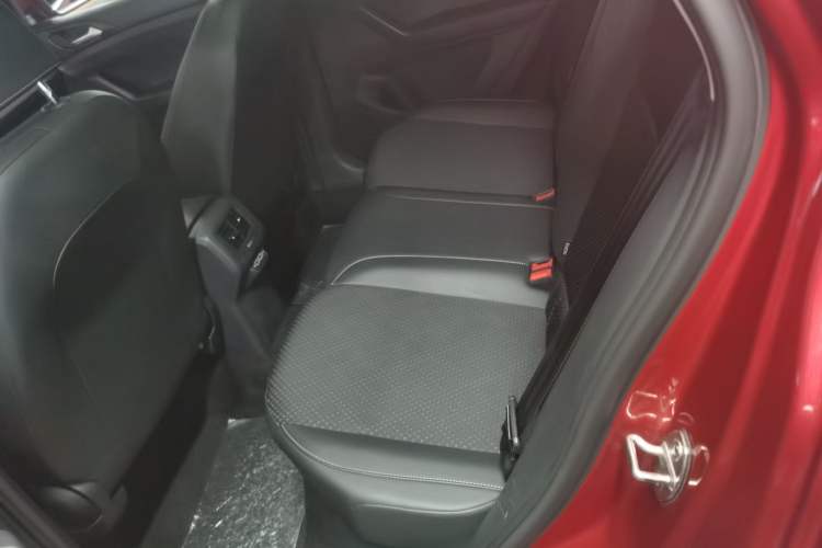 Used Volkswagen Tacqua 2020 1.5L Automatic Yue
