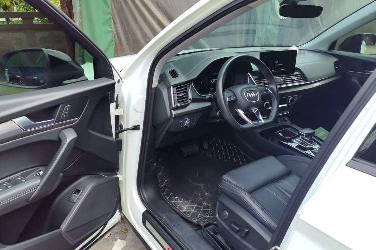 Used Audi Q5L 2021 40 TFSI Fashion Dynamic Model
