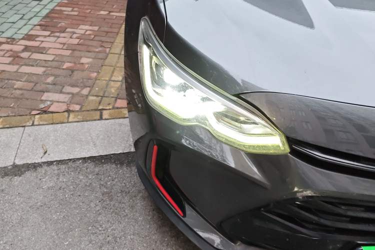 Used Chevrolet Orlando 2019 Redline 530T Automatic Luxury Edition (5-seat model) – China VI Standard
