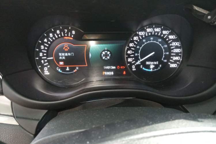 Used Lincoln MKC 2014 2.0T Two-Wheel Drive Deluxe Edition
