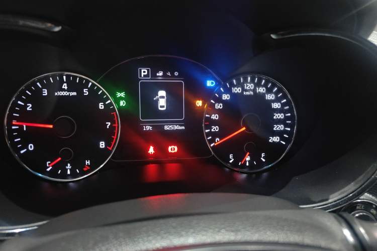 Used Kia K3 2017 1.6L Automatic 15th Anniversary Special Edition GLS Instrument Cluster