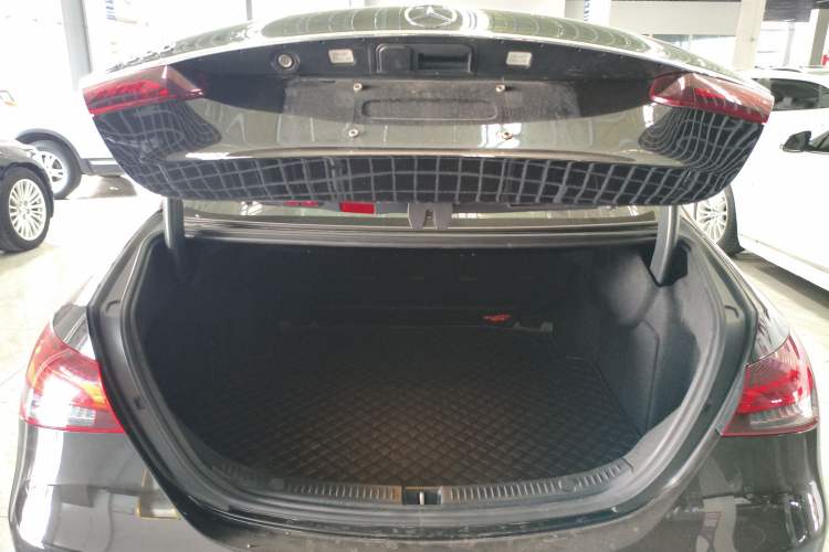 Used Mercedes-Benz E-Class 2021 E 300 L Sporty and Stylish Model