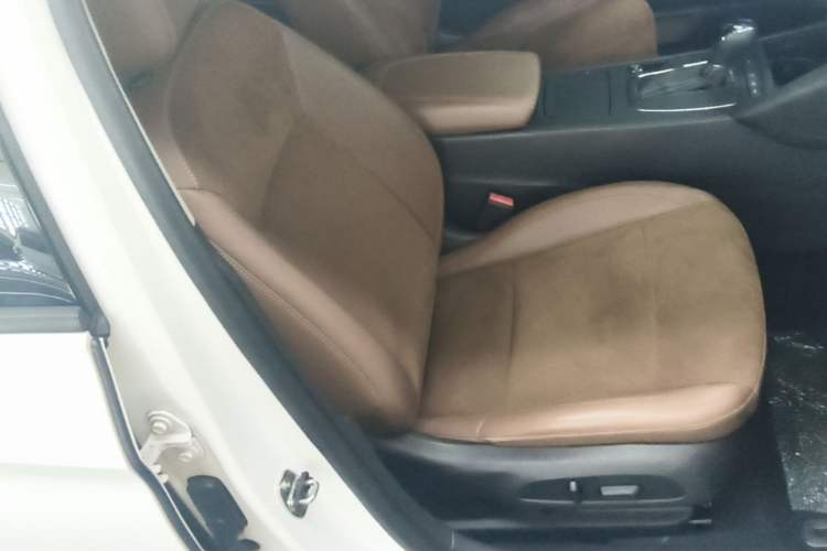 Used Buick Regal 2019 20T Luxury Model China VI Standard
