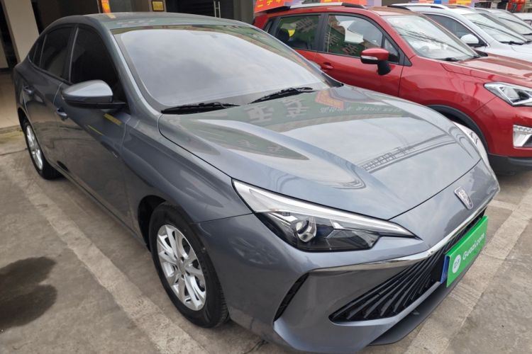 Used Roewe i5 2023 1.5L Manual Comfort Edition
