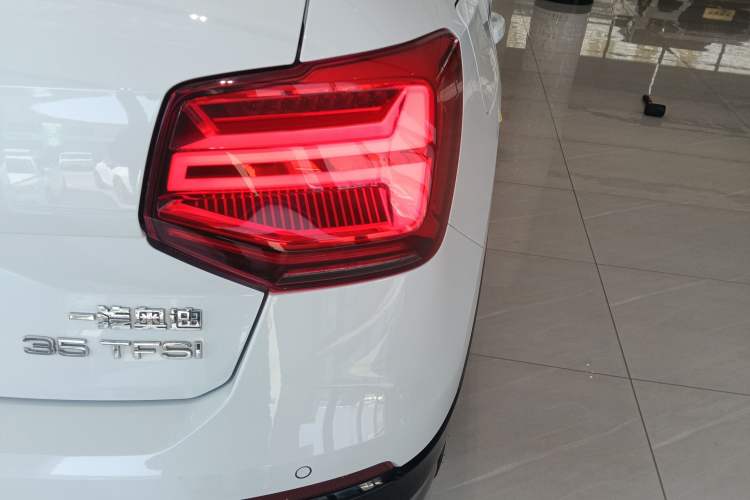 Used Audi Q2L 2021 35 TFSI Progressive Dynamic Edition
