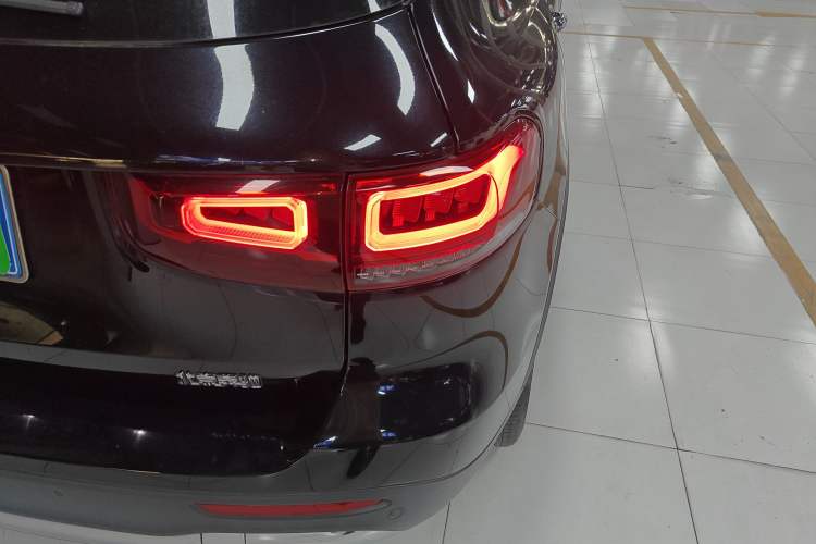 Used Mercedes-Benz GLB 2023 GLB 220 Sport Edition Right Rear Taillight