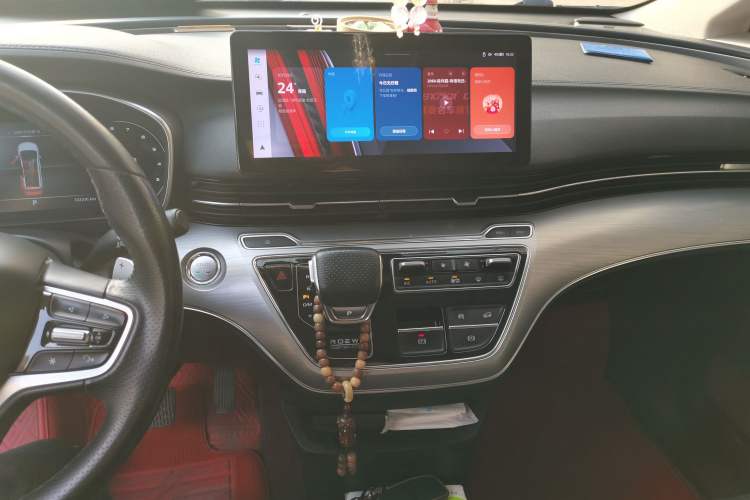 Used Roewe iMAX8 2021 400TGI Supreme Series Prestige Edition
