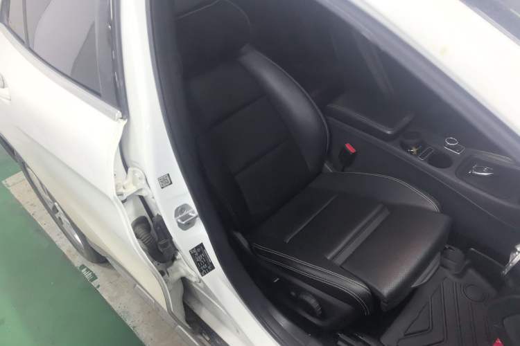 Used Mercedes-Benz GLA 2016 GLA 200 Fashion Model