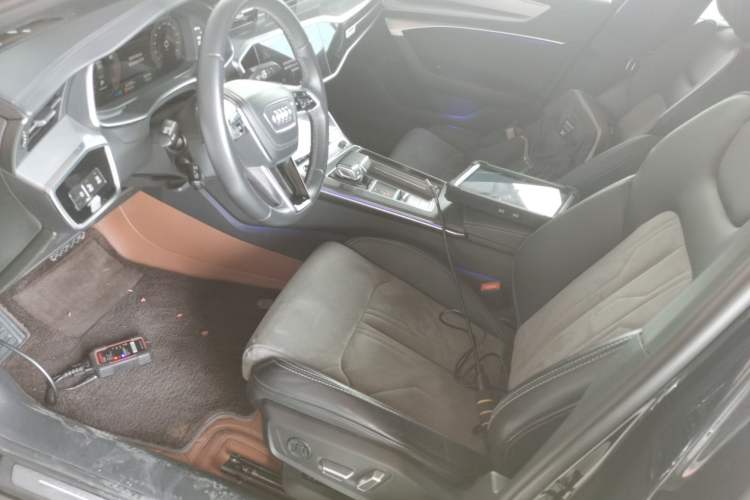 Used Audi A6L 2023 40 TFSI Luxury Dynamic Model Left Front Seat