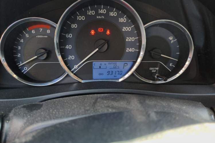 Used Toyota Levin 2017 Revised Version 185T CVT Elite Edition China VI Standard Odometer Close Up