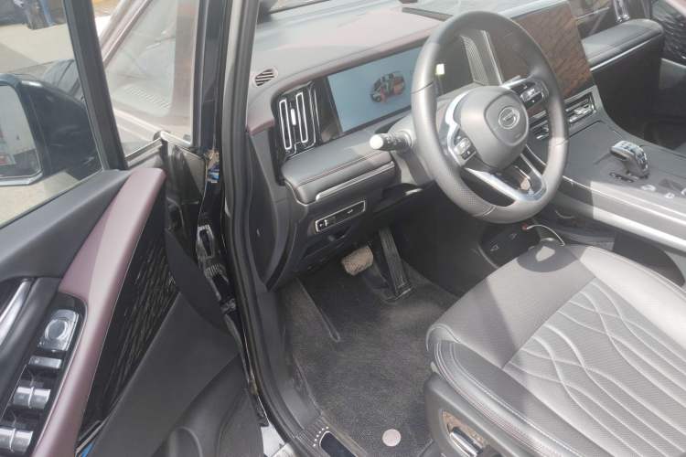 Used GAC Trumpchi M8 2024 Master Series 400T Prestige Edition Driver Seat