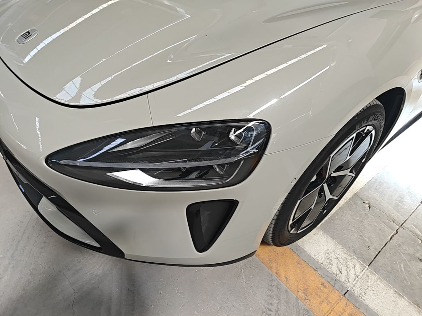 Xiaomi Auto SU7 2024 Rear-Drive Long-Range Intelligent Driving Version — снимка 8