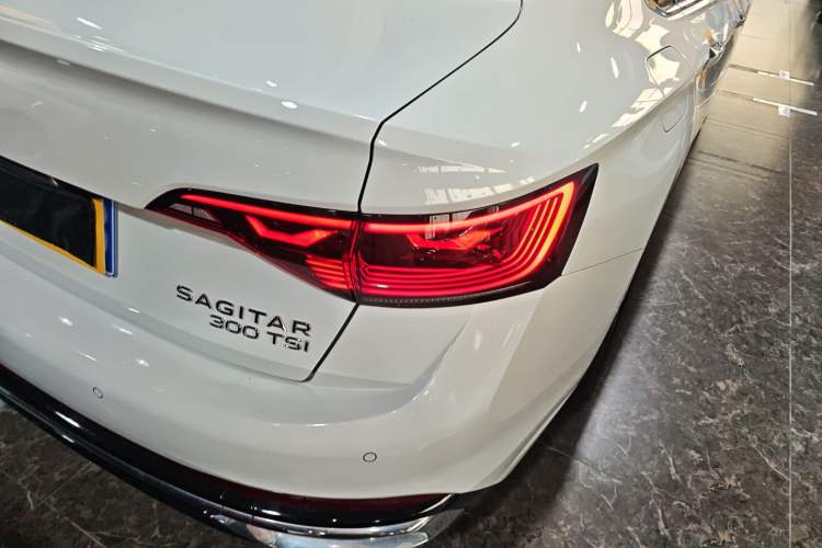 Used Volkswagen Sagitar 2024 300TSI DSG Excellence Edition Right Rear Taillight