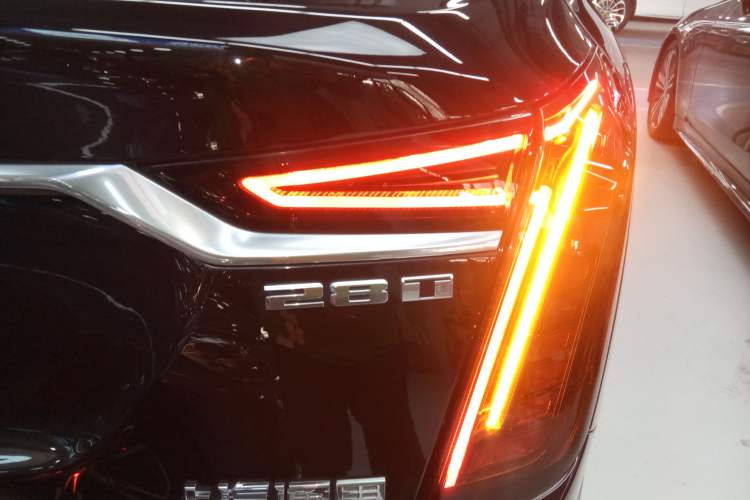 Used Cadillac CT6 2021 28T Luxury Version
