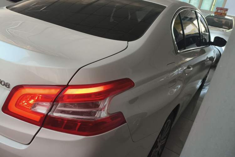 Used Peugeot 408 2015 1.2T Automatic Luxury Edition
