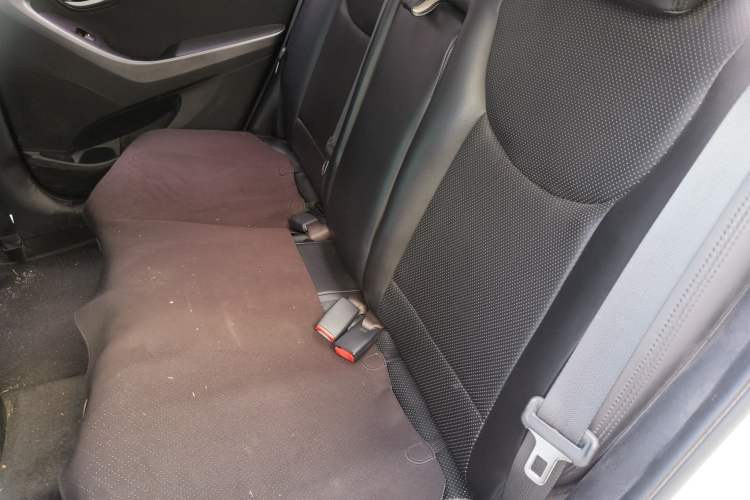 Used Hyundai Elantra (5th Generation / Langdong) 2016 1.6L Manual Luxury Model Left Rear Seat