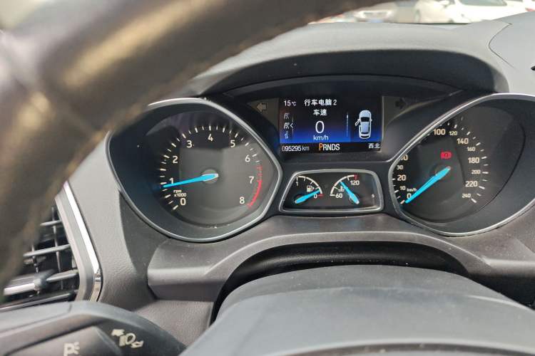 Used Ford Kuga 2017 EcoBoost 180 Two-Wheel-Drive Luxury Wing Edition