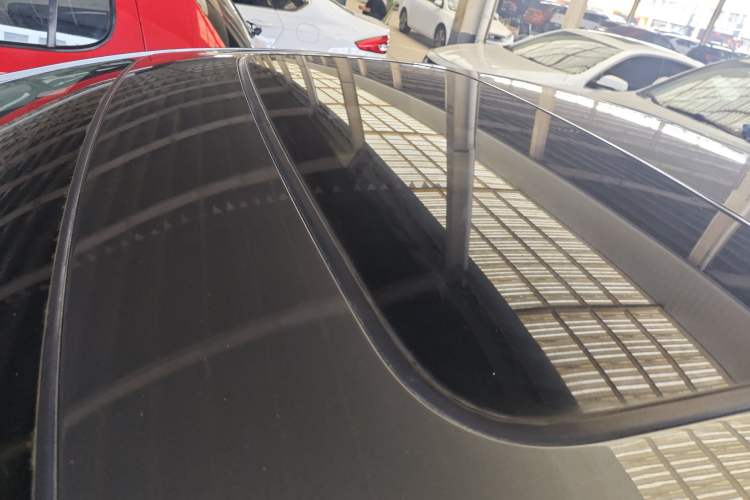 Used Honda Civic 2014 1.8L automatic luxury edition