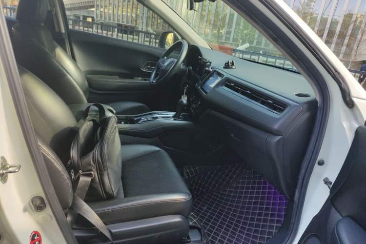 Used Honda Vezel 2019 1.5L CVT Pioneer Edition China VI
