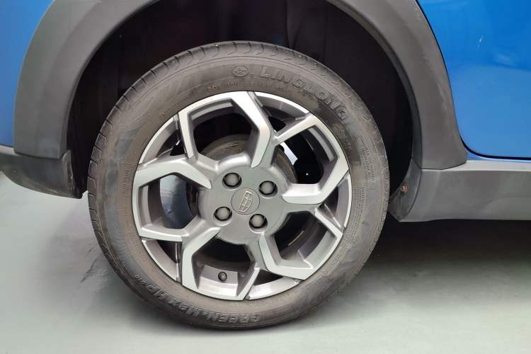 Used Geely Auto Vision X1 2017 1.3L Automatic Fun Edition