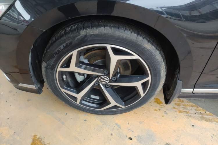 Used Volkswagen Magotan 2023 2 Million Units Commemorative Edition 330TSI DSG Luxury Version
