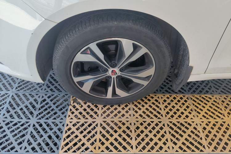 Used Roewe 360 2017 1.5L Automatic Luxury Edition