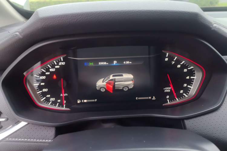 Used SAIC MAXUS G50 2022 1.5T Automatic Comfort Touring B Instrument Cluster