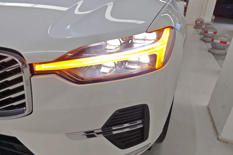 Used Volvo XC60 2026 B5 4x4 Smart Luxury Edition