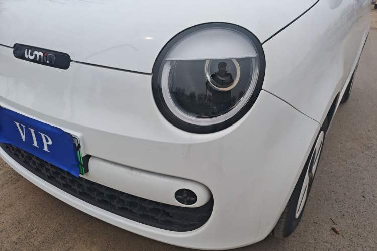 Used CHANGAN NEVO Lumin 2026 Model Treasure Edition 205km Passionate Beige Ningde Left Front Headlight