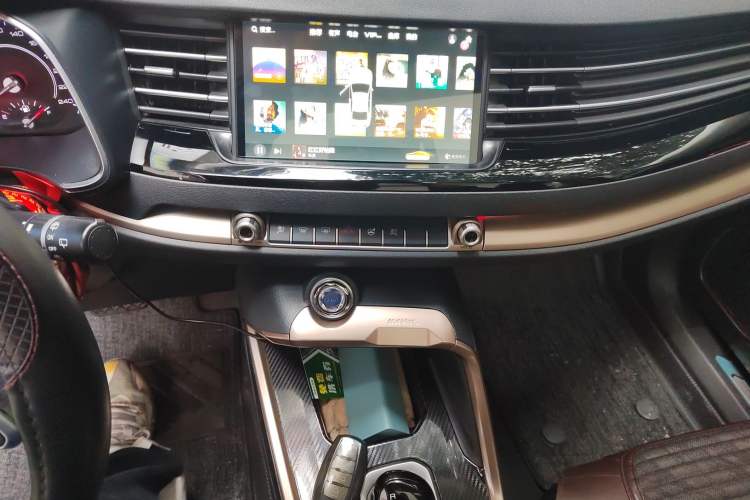 Used Haval H6 2021 1.5 GDIT Automatic Champion Edition Audio And AC Panel