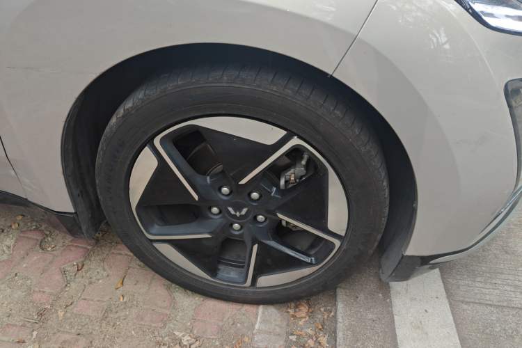 Used Wuling Xingguang 2024 Co-Creation Edition 510 Advanced Model
