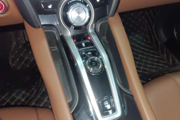 Used Acura CDX 2016 1.5T Two-Wheel Drive Deluxe Edition
