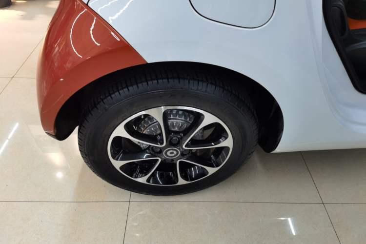 Used smart fortwo 2015 1.0L 52 kW Hardtop Passion Edition