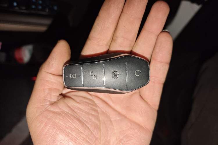 Used BYD Song MAX New Energy 2022 DM-i 105KM Flagship Model