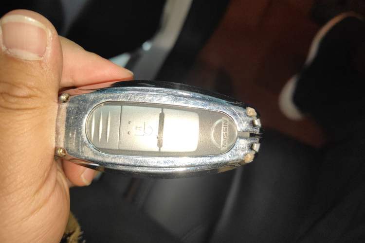 Used Nissan Terra 2020 2.5L XL Upper 4WD Automatic Four-Wheel Drive Luxury Edition Interior 1