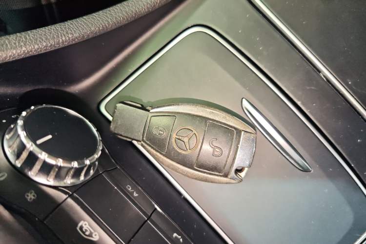 Used Mercedes-Benz GLA 2018 GLA 200 Fashion Model Vehicle Key