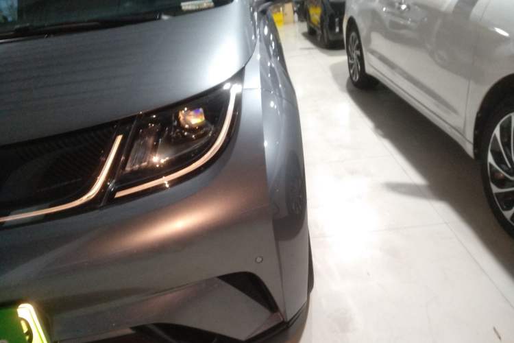 Used BYD Dolphin 2023 420 km Fashion Edition