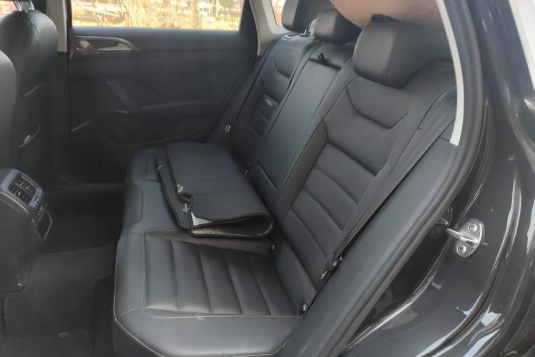 Used Volkswagen Tharu 2021 280TSI Two-Wheel-Drive Luxury Edition Left Rear Seat