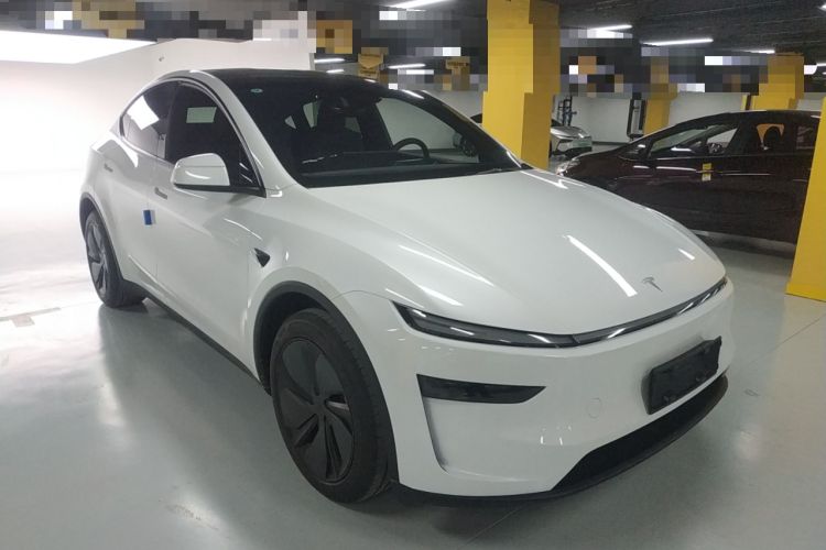 Used Tesla Model Y 2026 Rear-Drive Model