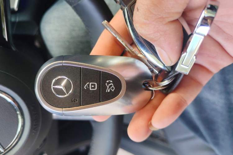 Used Mercedes-Benz EQE 2022 350 First Edition Special Version Vehicle Key