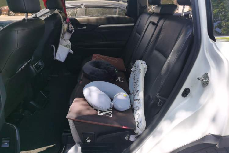 Used Toyota Highlander 2017 2.0T Four-Wheel Drive Luxury Edition 7 Seats
