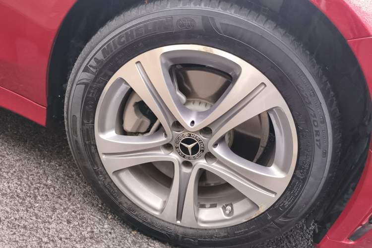 Used Mercedes-Benz C-Class 2021 C 260 L Sport Edition Right Front Wheel Hub