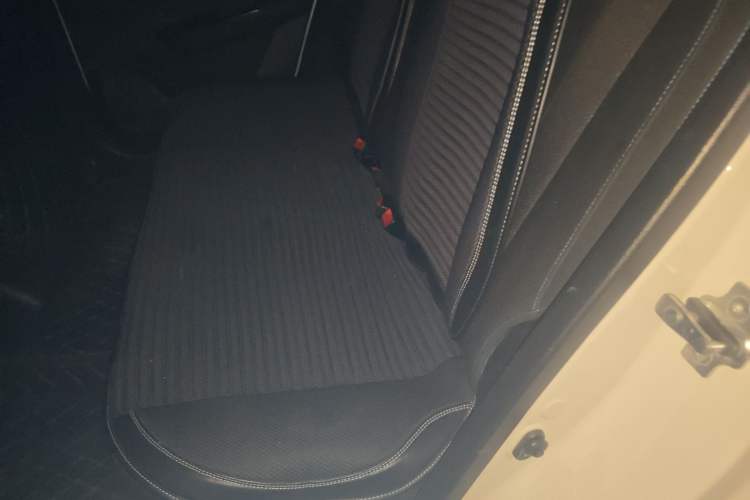 Used Baojun 310 2016 1.2L manual Comfort trim level